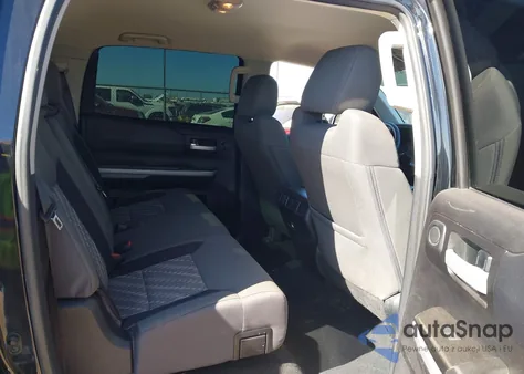 2020 Toyota Tundra 4Wd Sr5 z USA, uszkodzony, nr VIN 5TFDY5F11LX953092